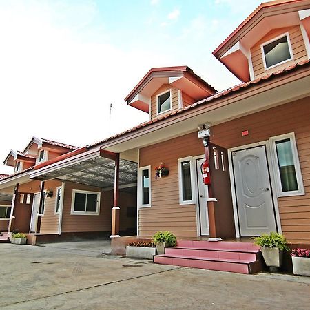 Rojanavee Resort Nakhon Nayok Exterior foto